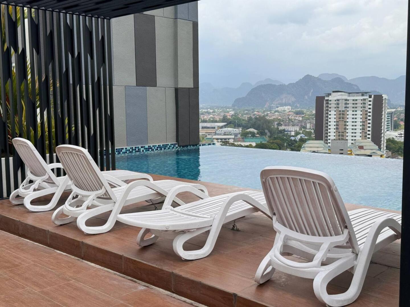 Jomstay - Horizon Suites Ipoh Town Skypool ภายนอก รูปภาพ