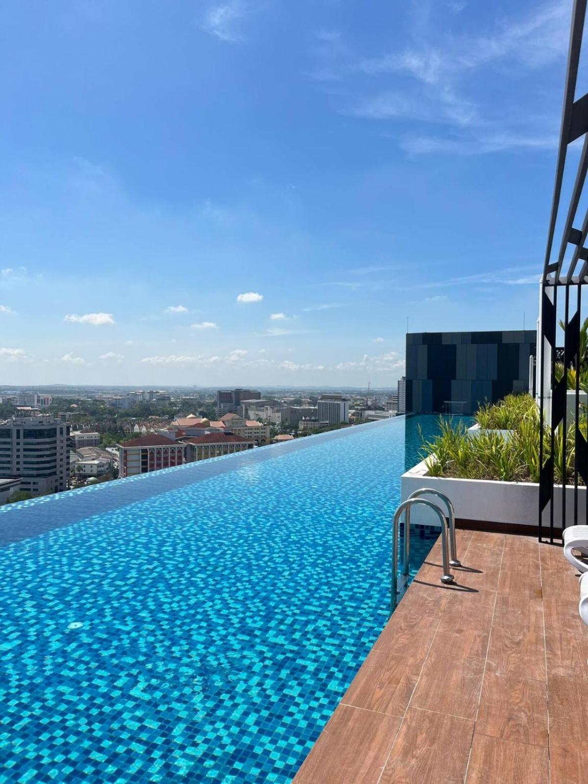 Jomstay - Horizon Suites Ipoh Town Skypool ภายนอก รูปภาพ